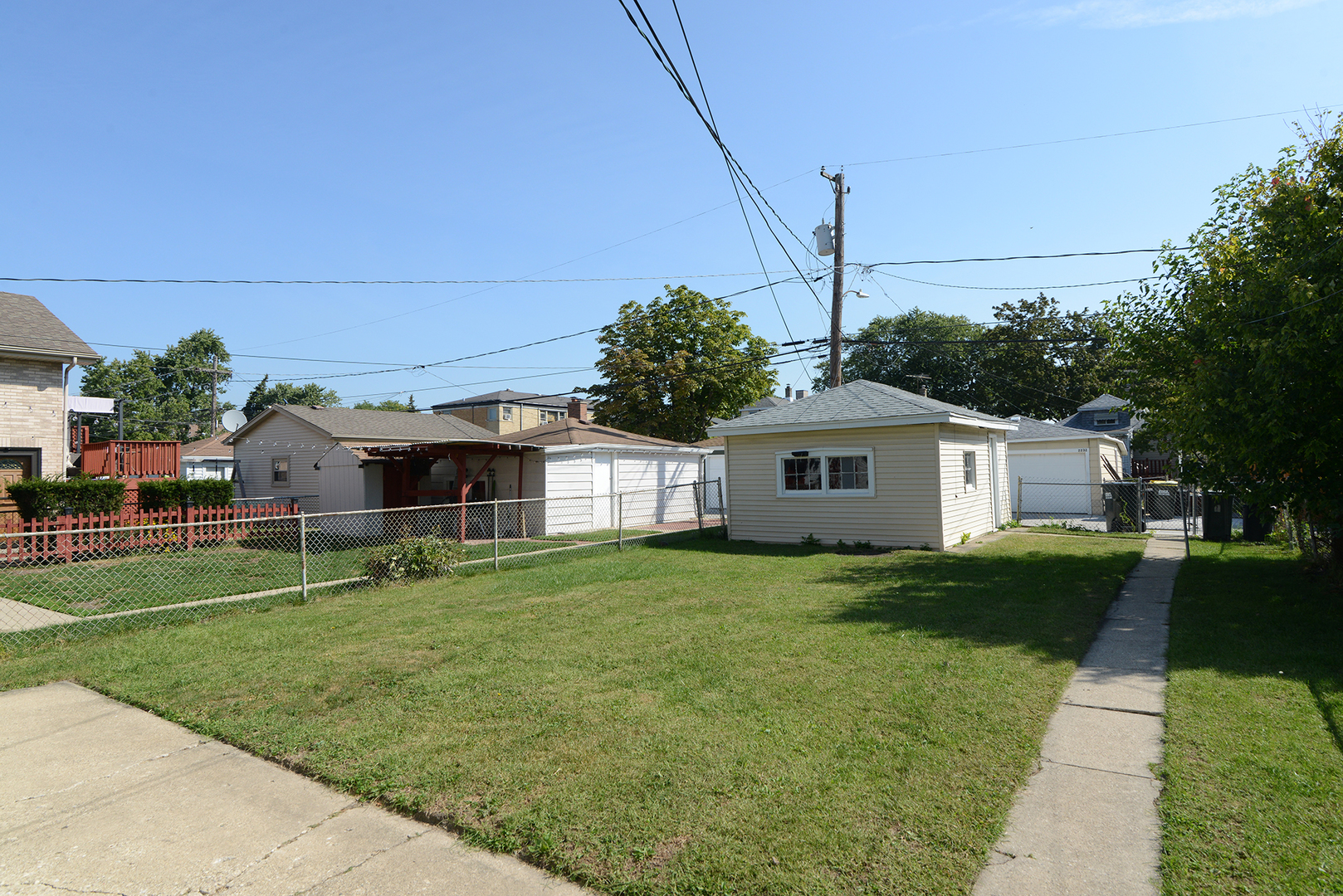 2233 N 73rd Court, Elmwood Park, IL 60707