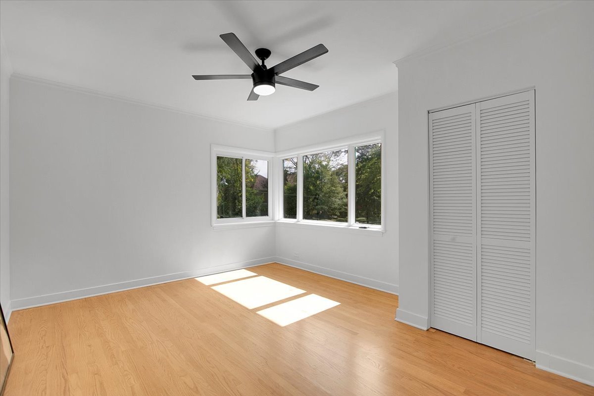 4500 W Thorndale Avenue, Chicago, IL 60646