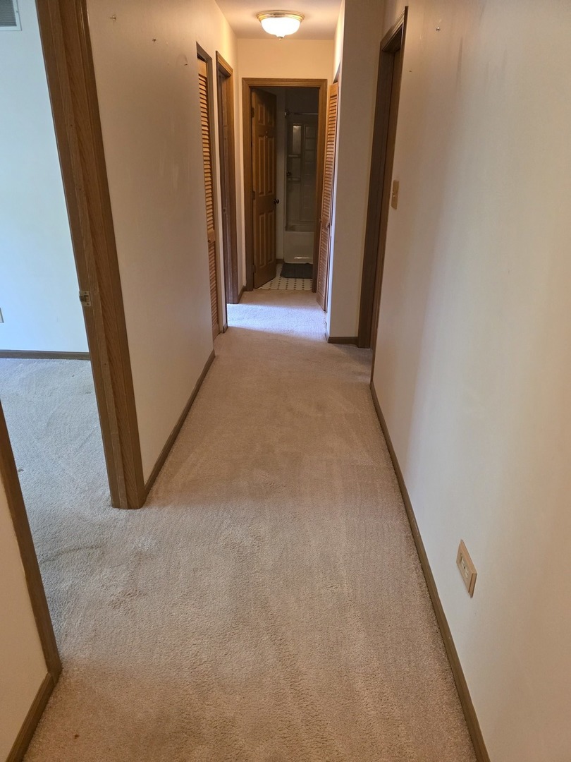 4601 Olmstead Drive, Hoffman Estates, IL 60192