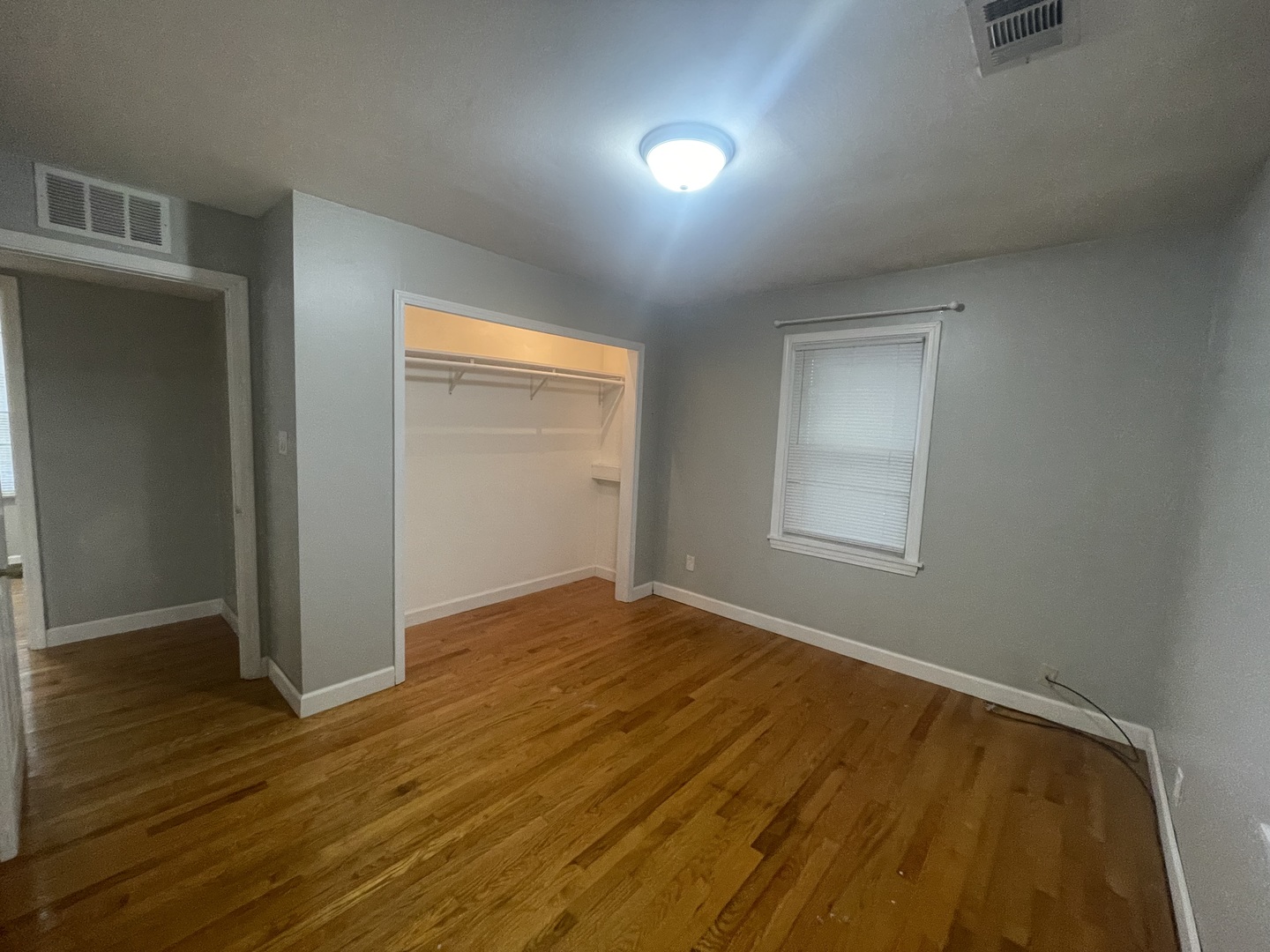 425 S Walnut Street, Bensenville, IL 60106