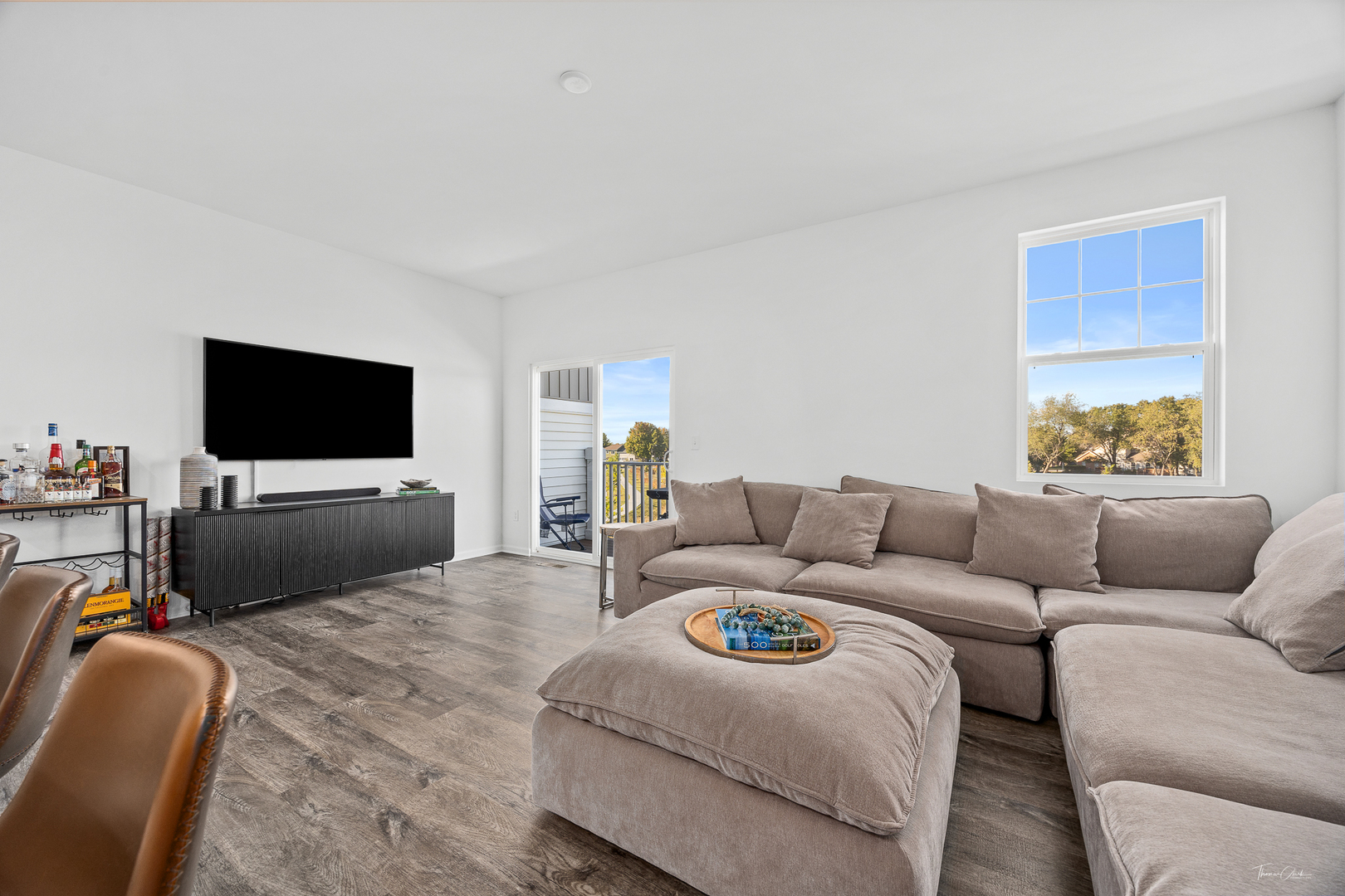 123 Kingsport Drive, South Elgin, IL 60177