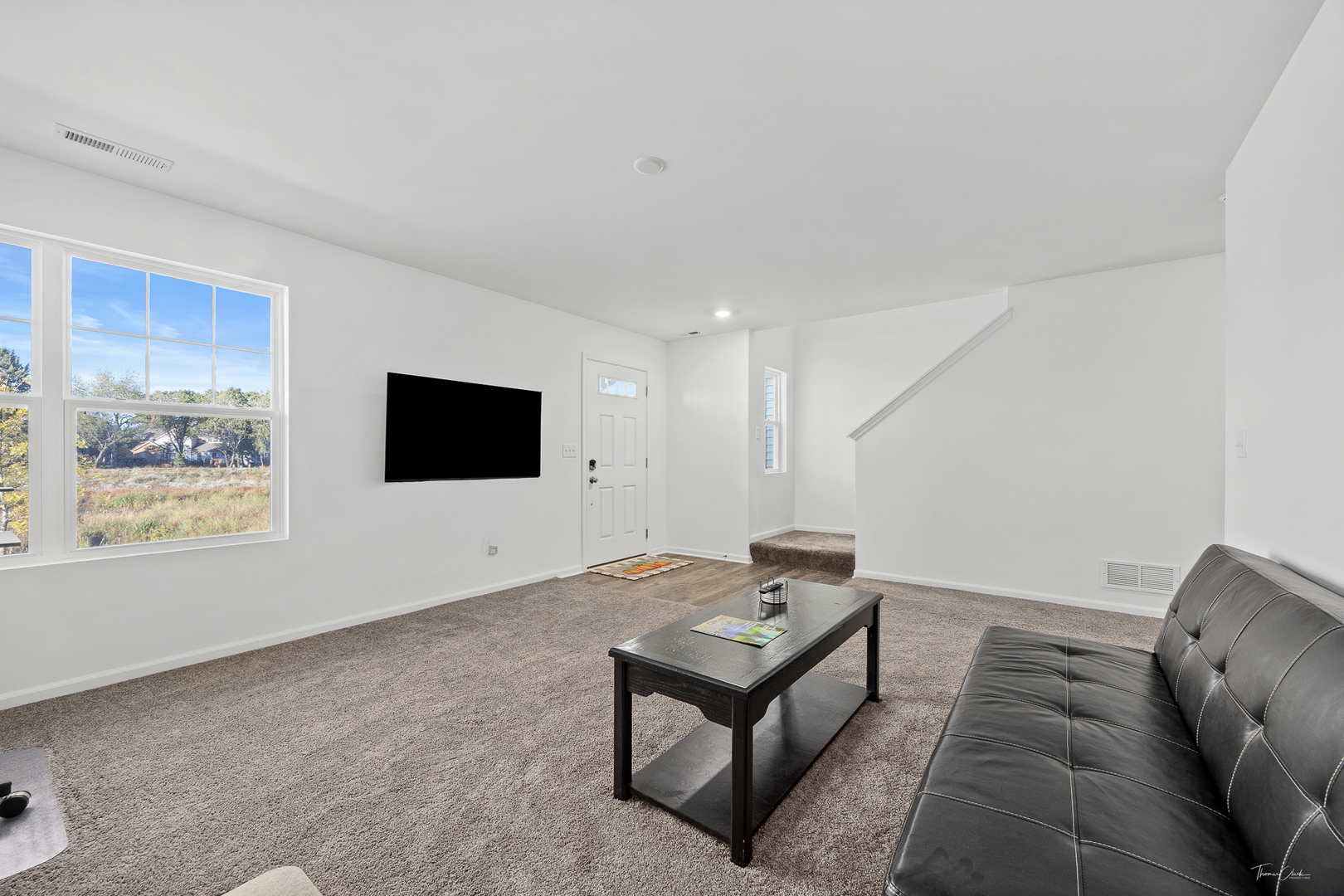 123 Kingsport Drive, South Elgin, IL 60177