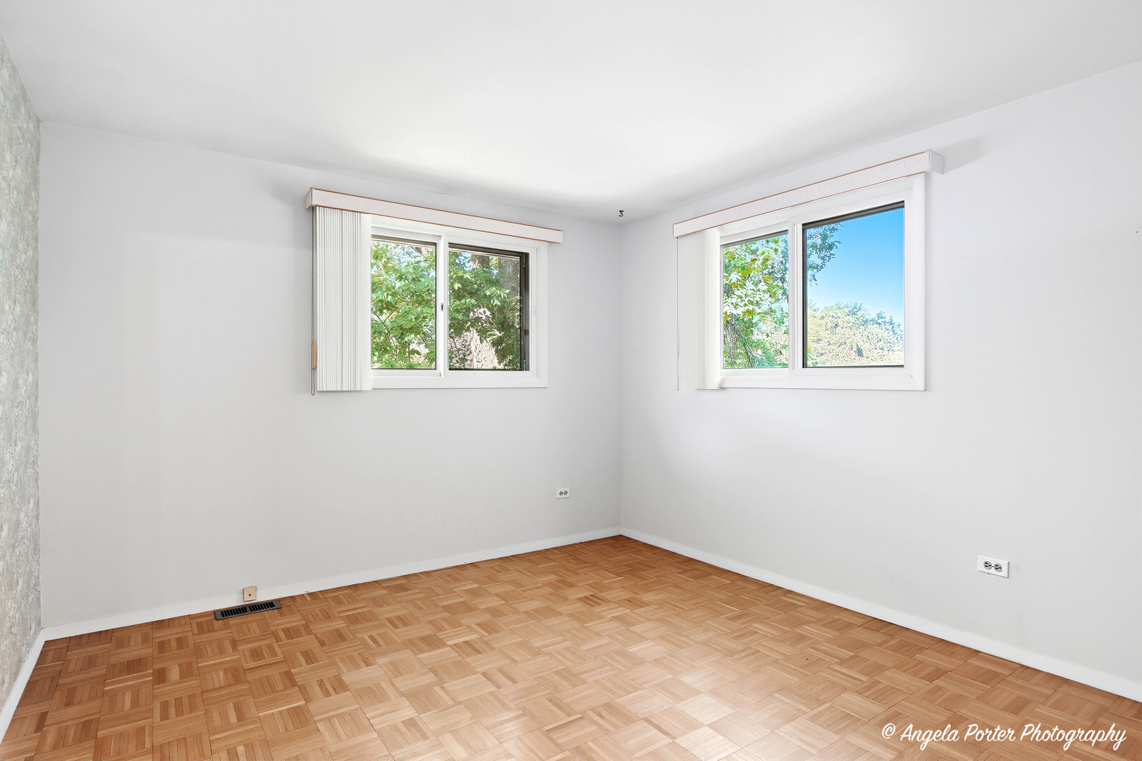 2615 Blanchard Road, Waukegan, IL 60087