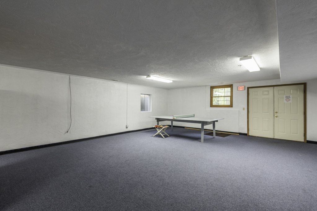 1677 W Beach Road #1677, Waukegan, IL 60087
