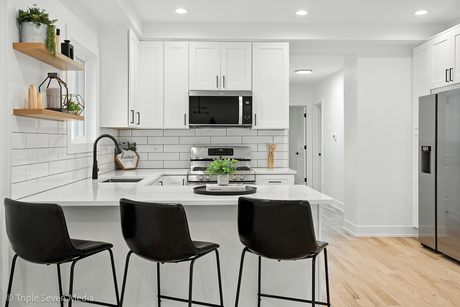 302 S Washington Street, Westmont, IL 60559