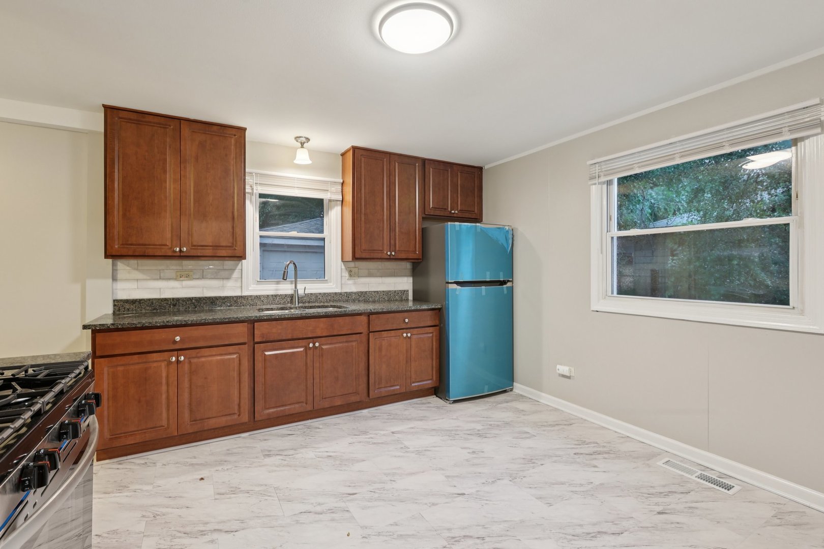 15364 Afton Avenue, Markham, IL 60428