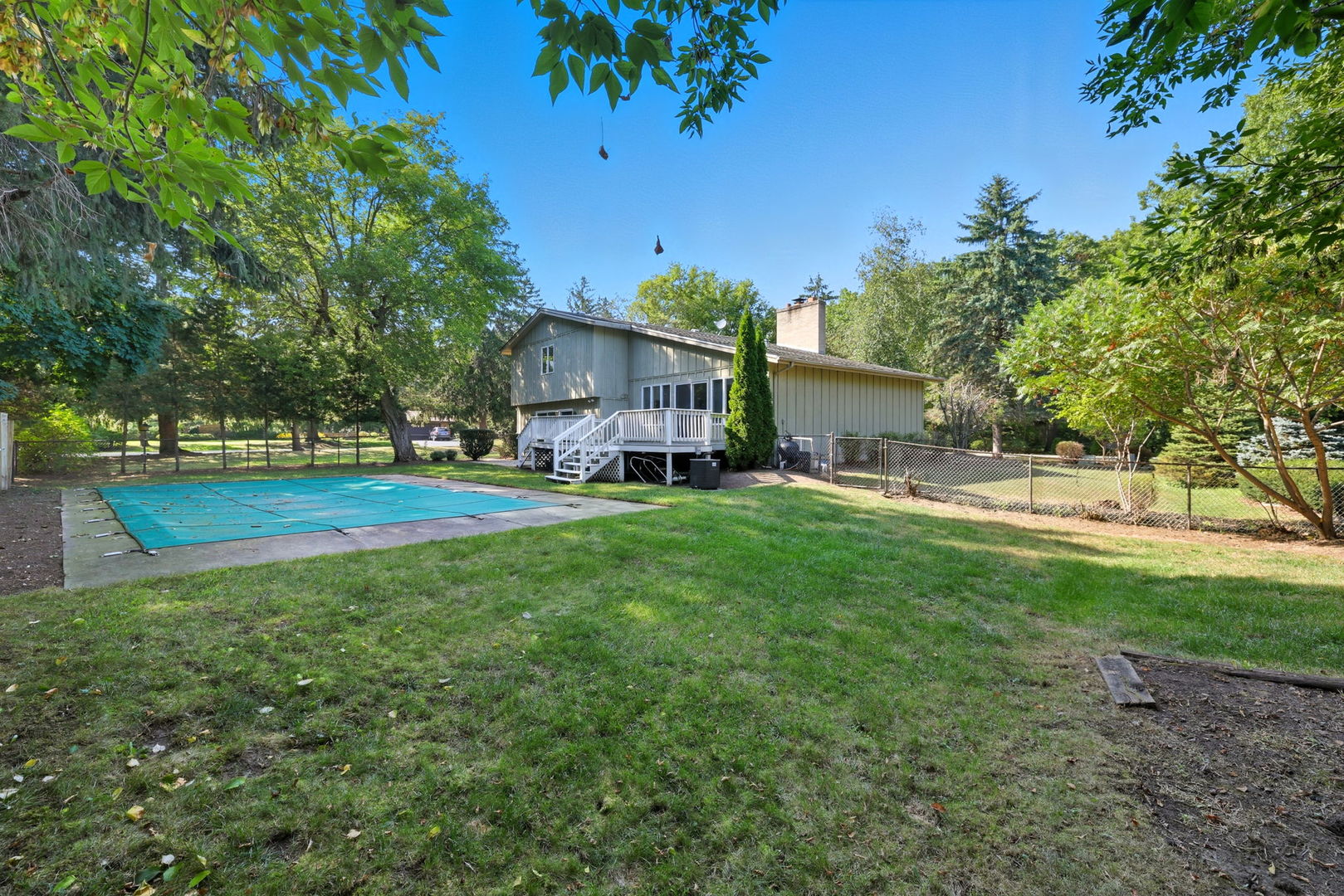 521 Deerpath Drive, Winthrop Harbor, IL 60096