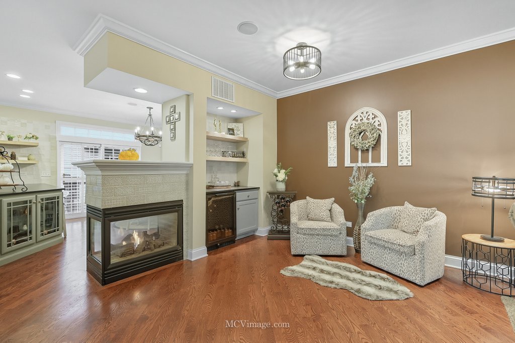 2628 Blakely Lane, Naperville, IL 60540