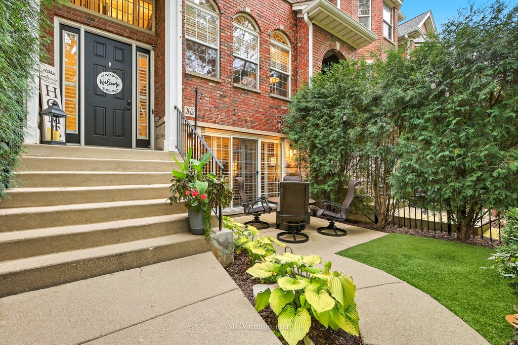 2628 Blakely Lane, Naperville, IL 60540