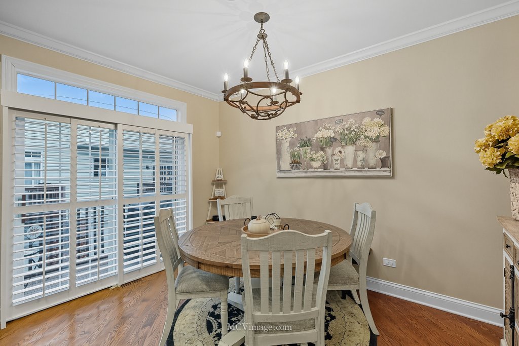 2628 Blakely Lane, Naperville, IL 60540