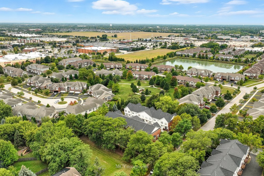 2628 Blakely Lane, Naperville, IL 60540