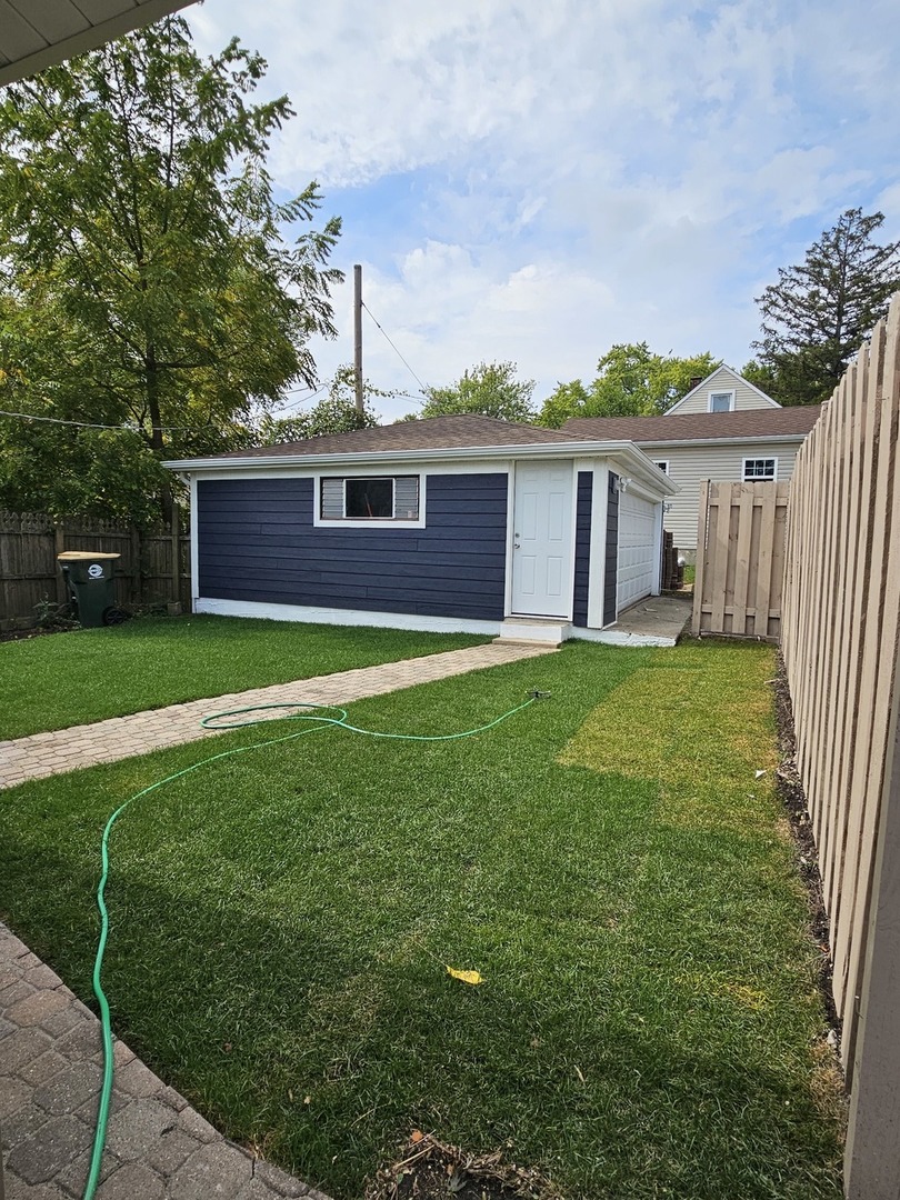 1614 North Avenue, Round Lake Beach, IL 60073