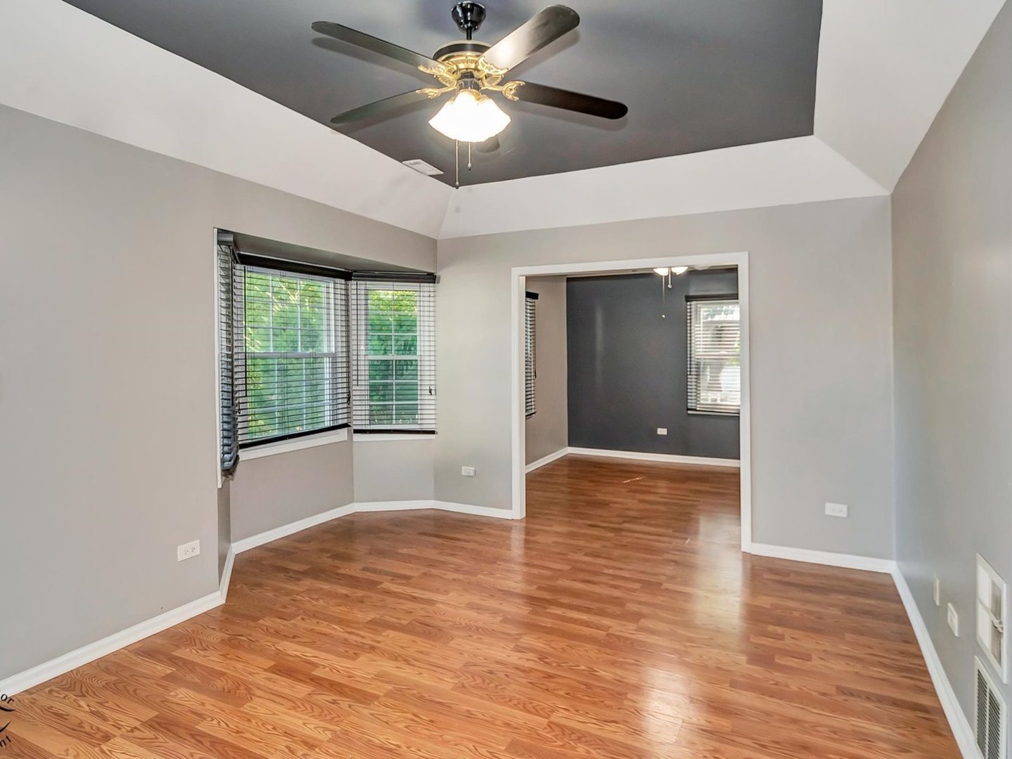 9912 Austin Avenue, Oak Lawn, IL 60453