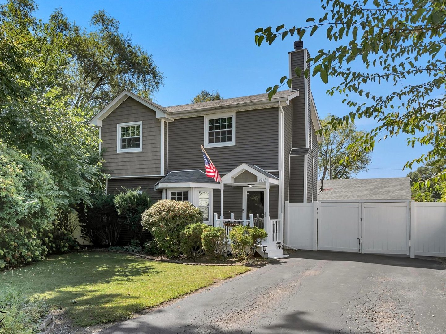 9912 Austin Avenue, Oak Lawn, IL 60453