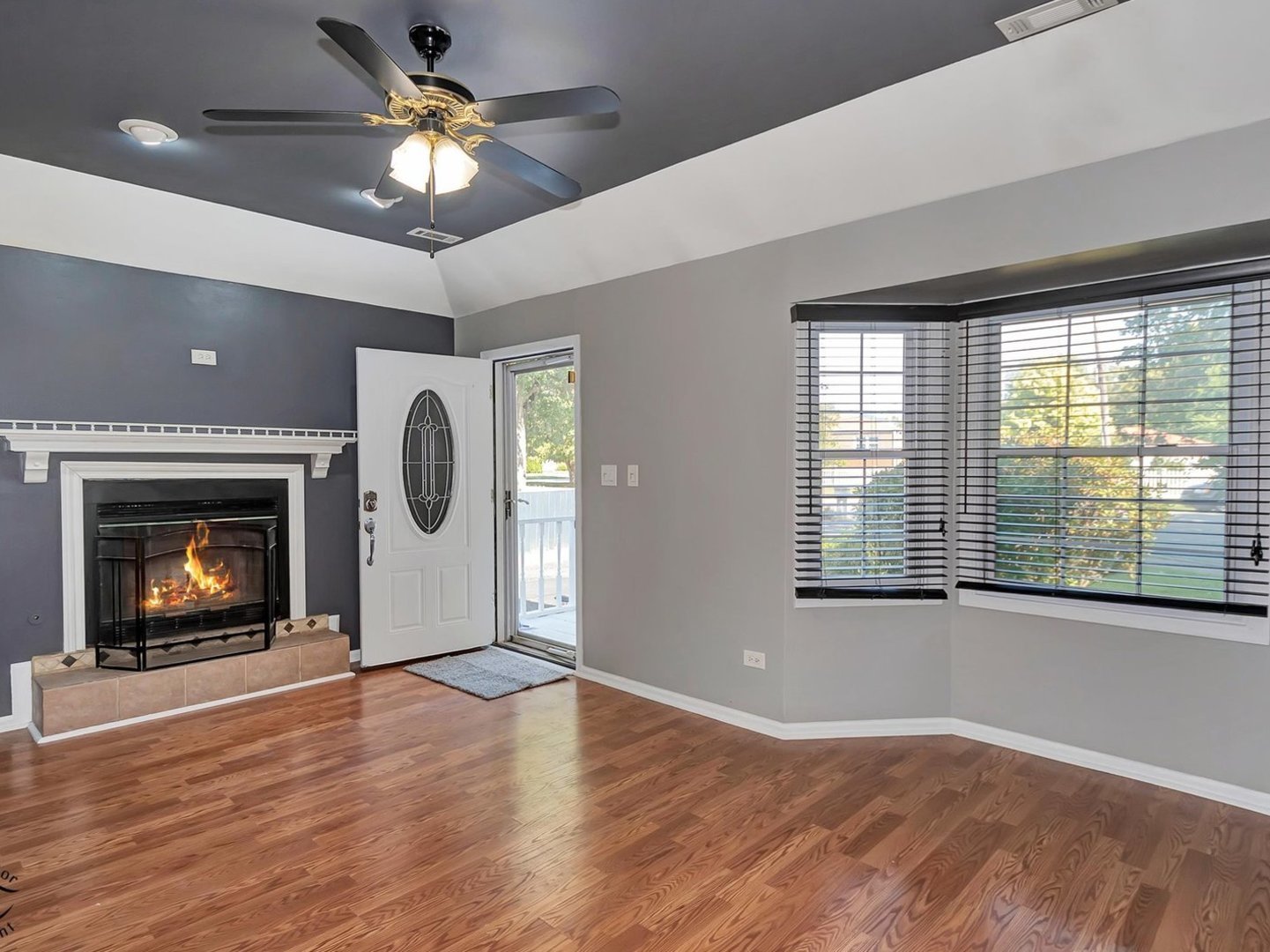 9912 Austin Avenue, Oak Lawn, IL 60453