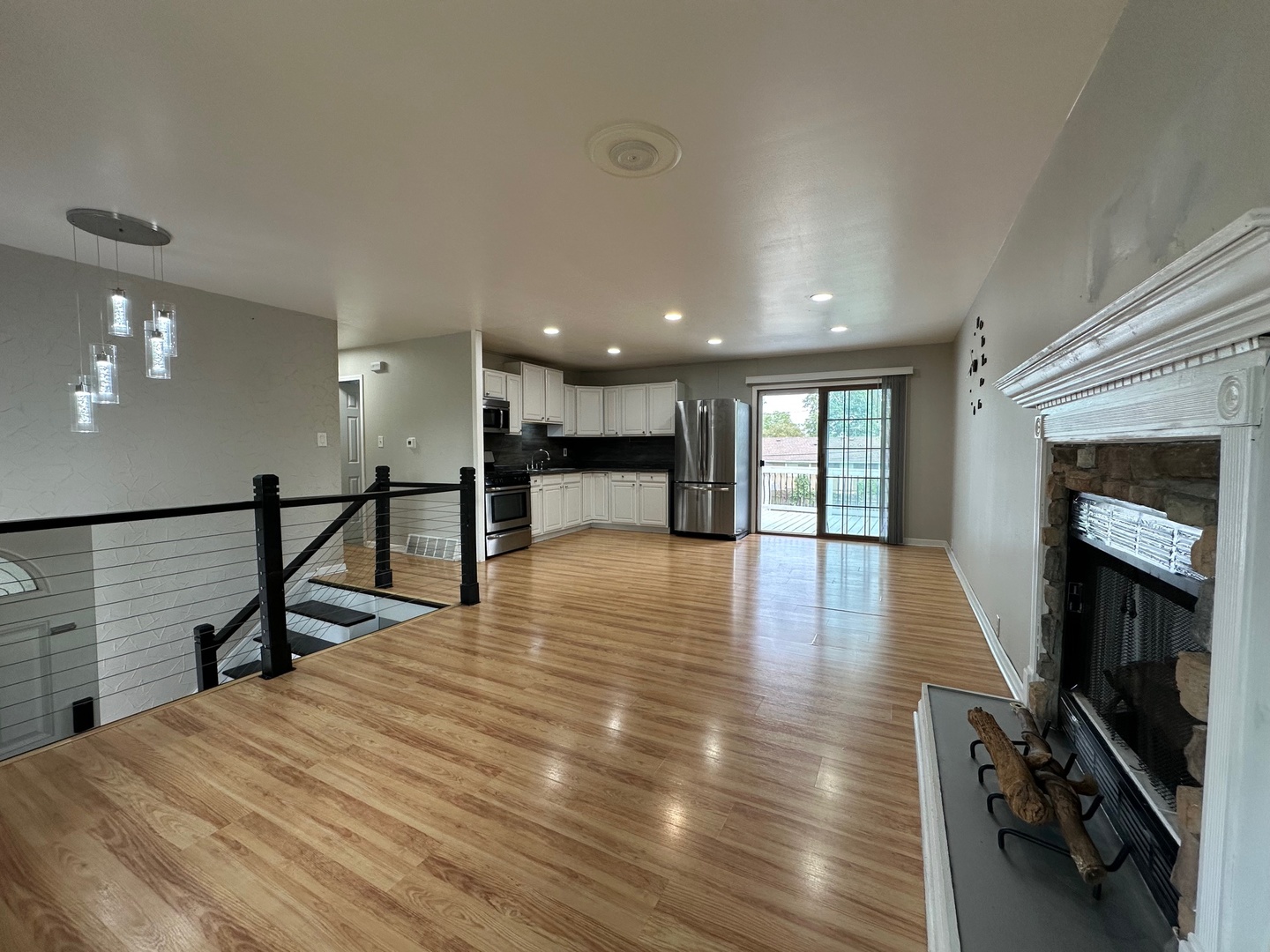 702 Union Avenue, Romeoville, IL 60446