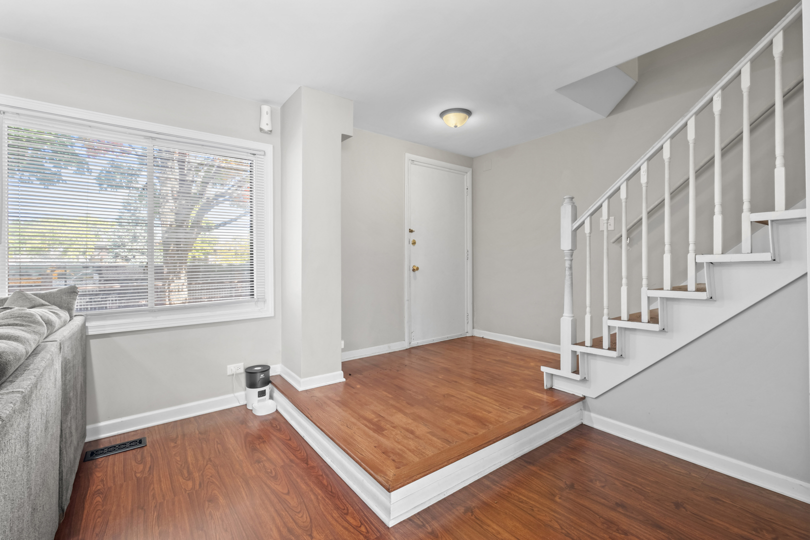 1225 Court C Avenue, Hanover Park, IL 60133