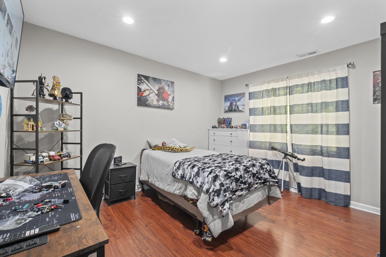 1225 Court C Avenue, Hanover Park, IL 60133