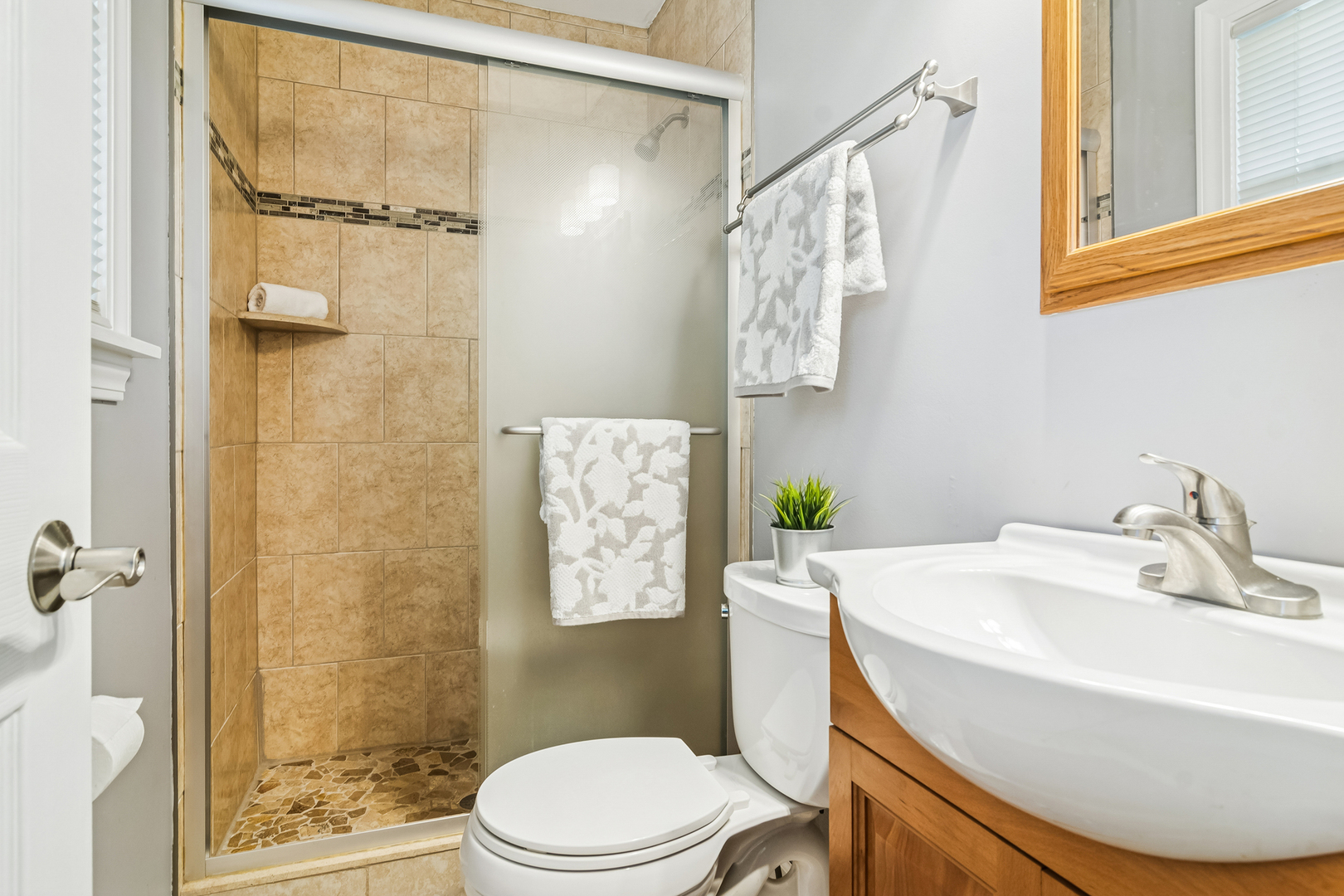 856 E Cooper Drive, Palatine, IL 60074