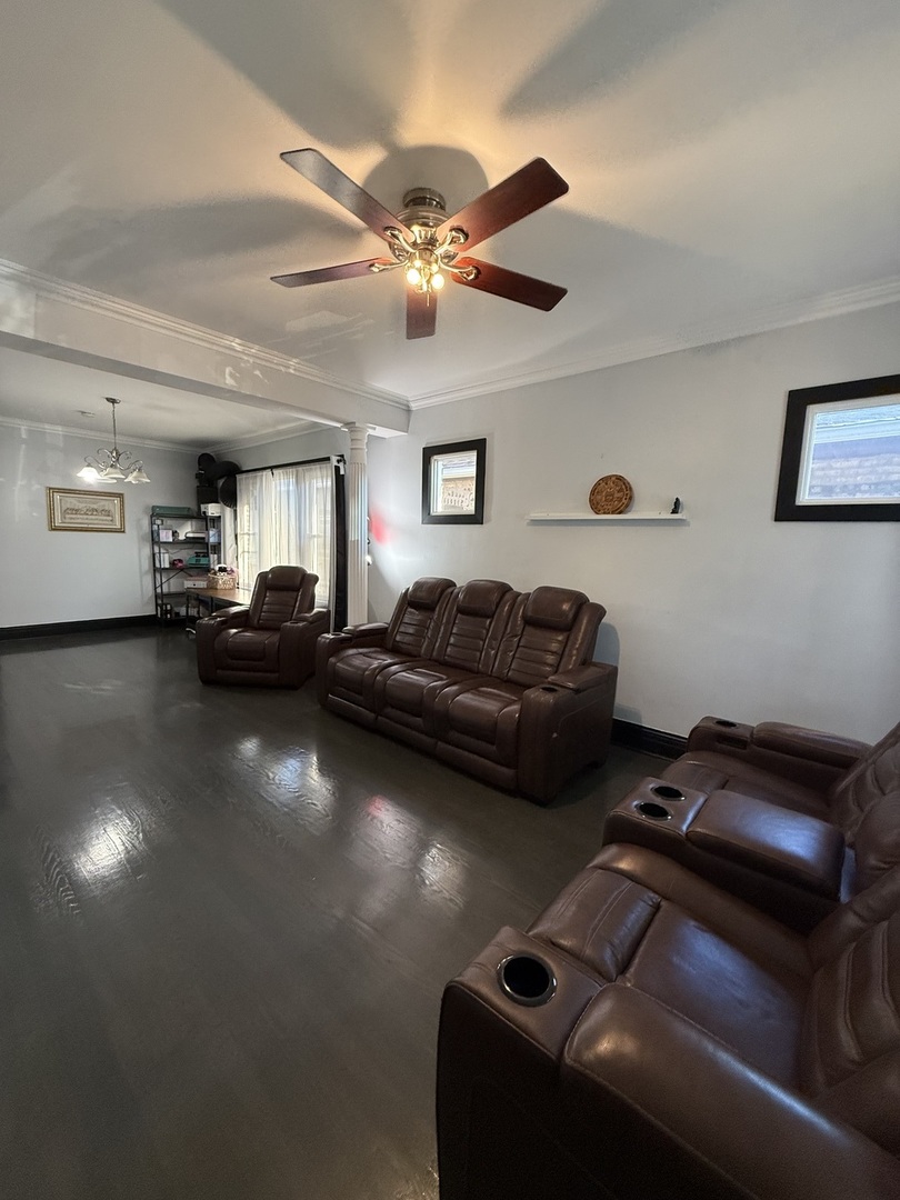 2407 S 61st Avenue, Cicero, IL 60804