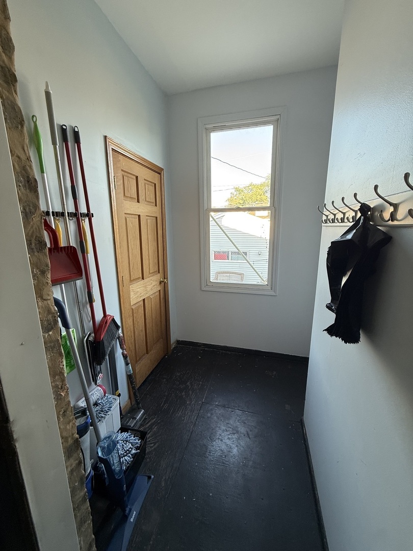 2407 S 61st Avenue, Cicero, IL 60804