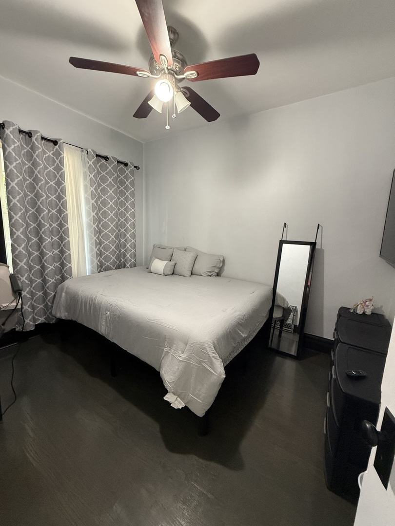 2407 S 61st Avenue, Cicero, IL 60804