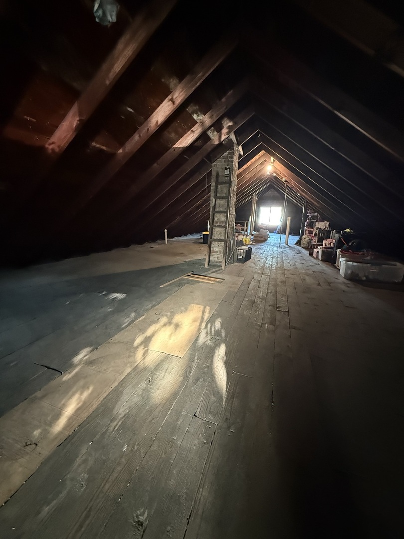 2407 S 61st Avenue, Cicero, IL 60804