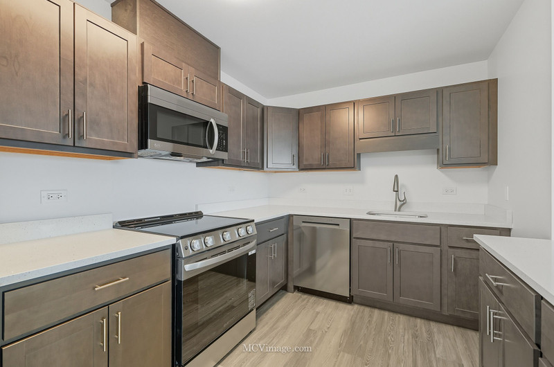 200 Park Avenue #428, Calumet City, IL 60409