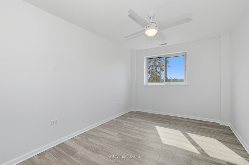 200 Park Avenue #428, Calumet City, IL 60409