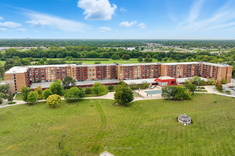 200 Park Avenue #428, Calumet City, IL 60409