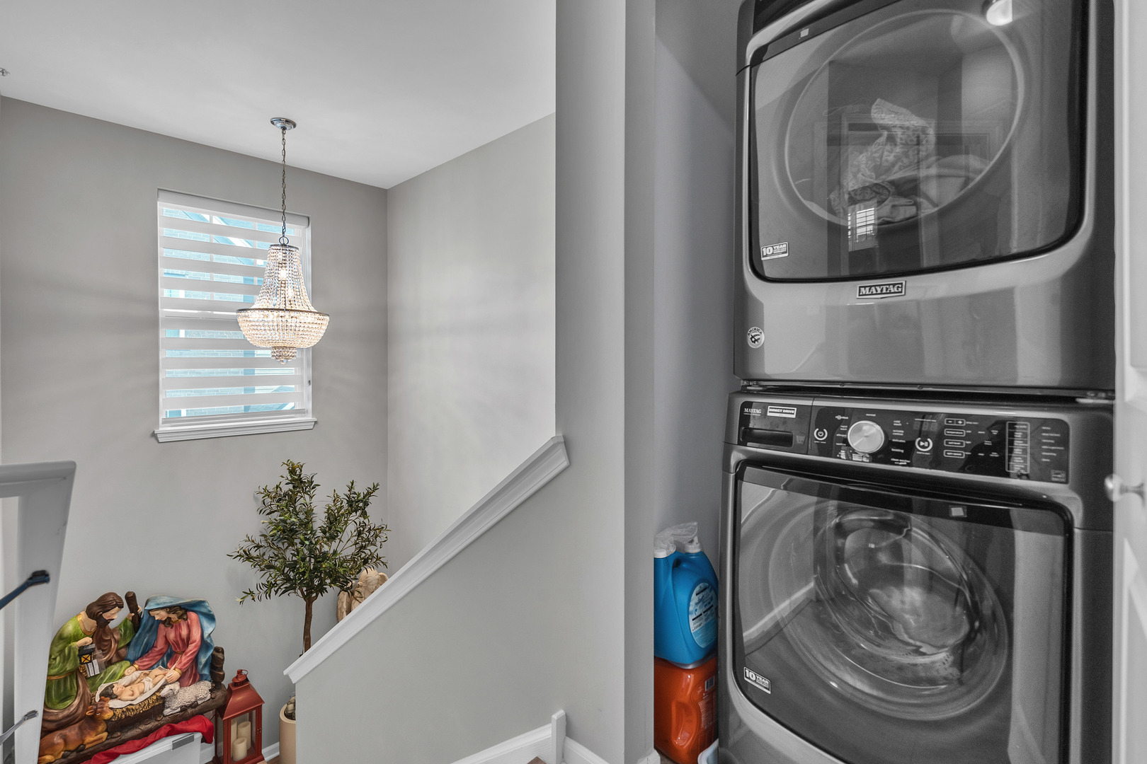 843 Lexington Circle #E, Des Plaines, IL 60016