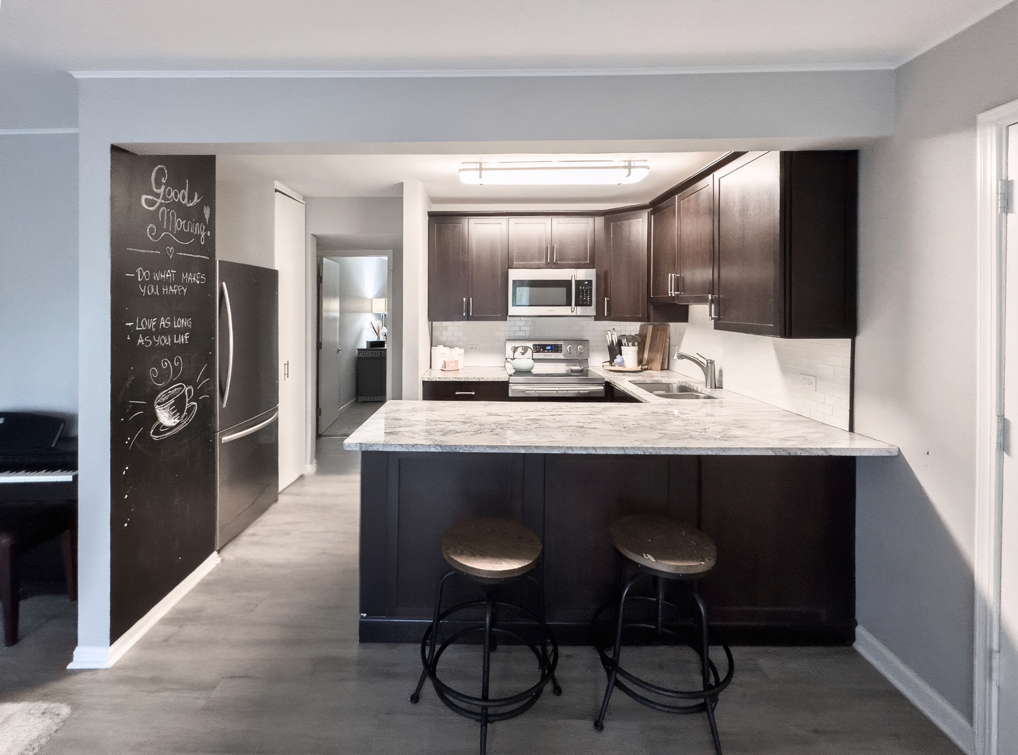 5511 E Lake Drive #97-B, Lisle, IL 60532