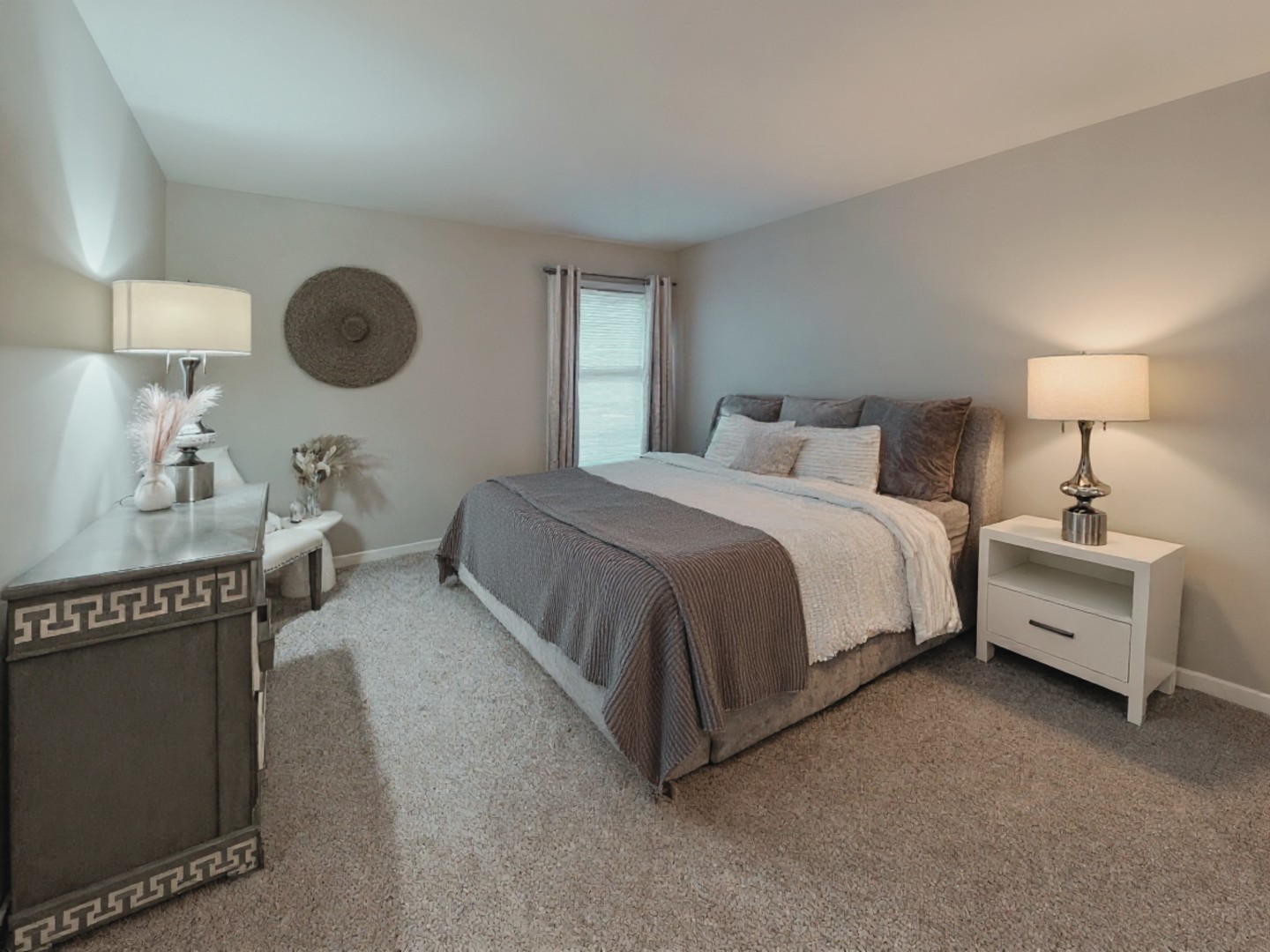 5511 E Lake Drive #97-B, Lisle, IL 60532