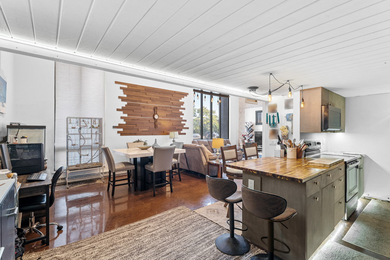 40 N TOWER Road #1E, Oak Brook, IL 60523