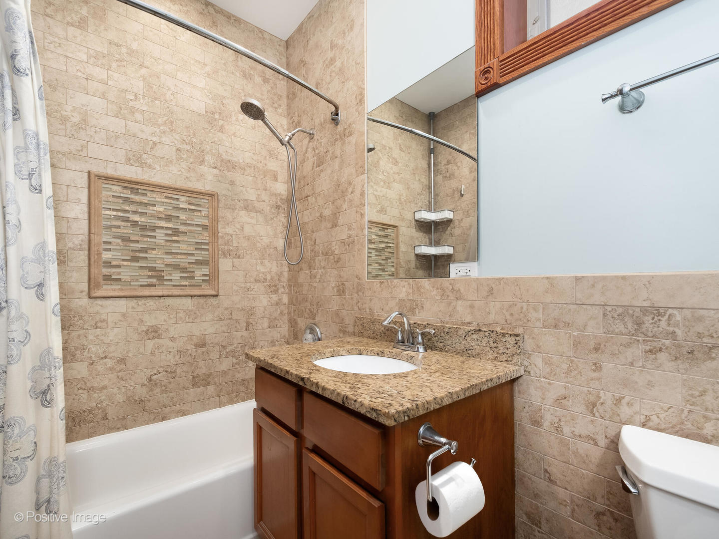 3549 S Lowe Avenue, Chicago, IL 60609