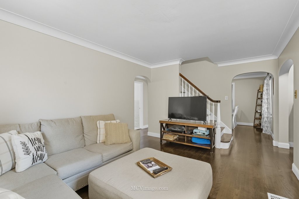 3507 Elmwood Avenue, Berwyn, IL 60402