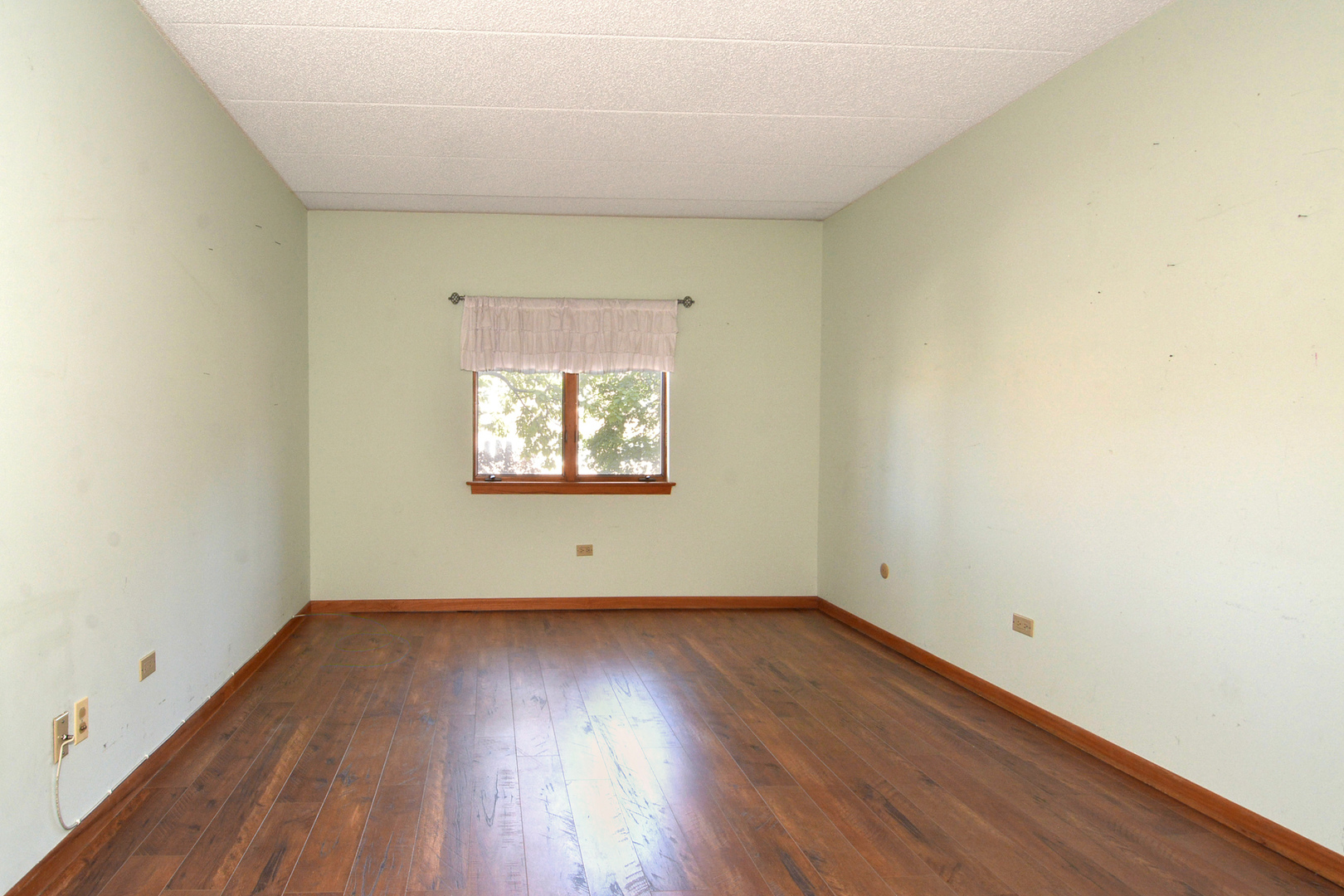 1365 Ashland Avenue #302, Des Plaines, IL 60016