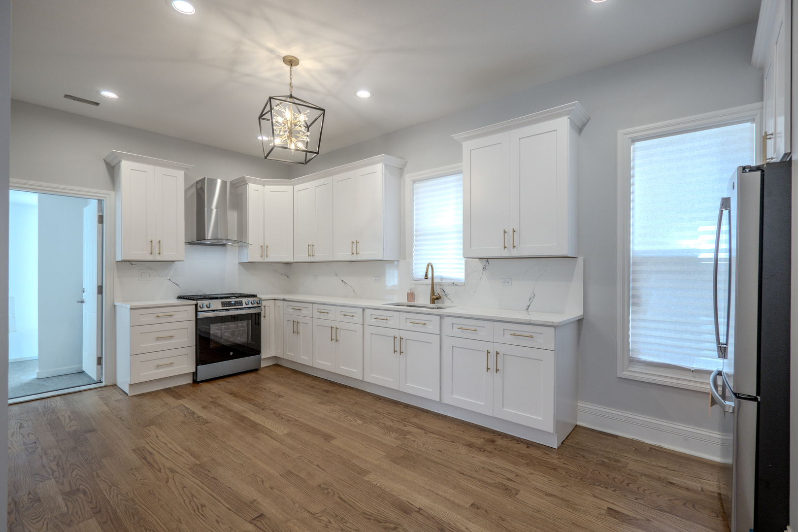 5927 W Erie Street, Chicago, IL 60644