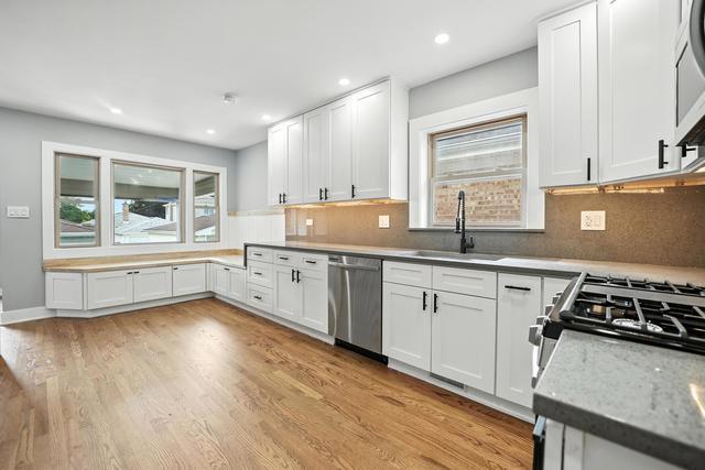 7441 N Oriole Avenue, Chicago, IL 60631