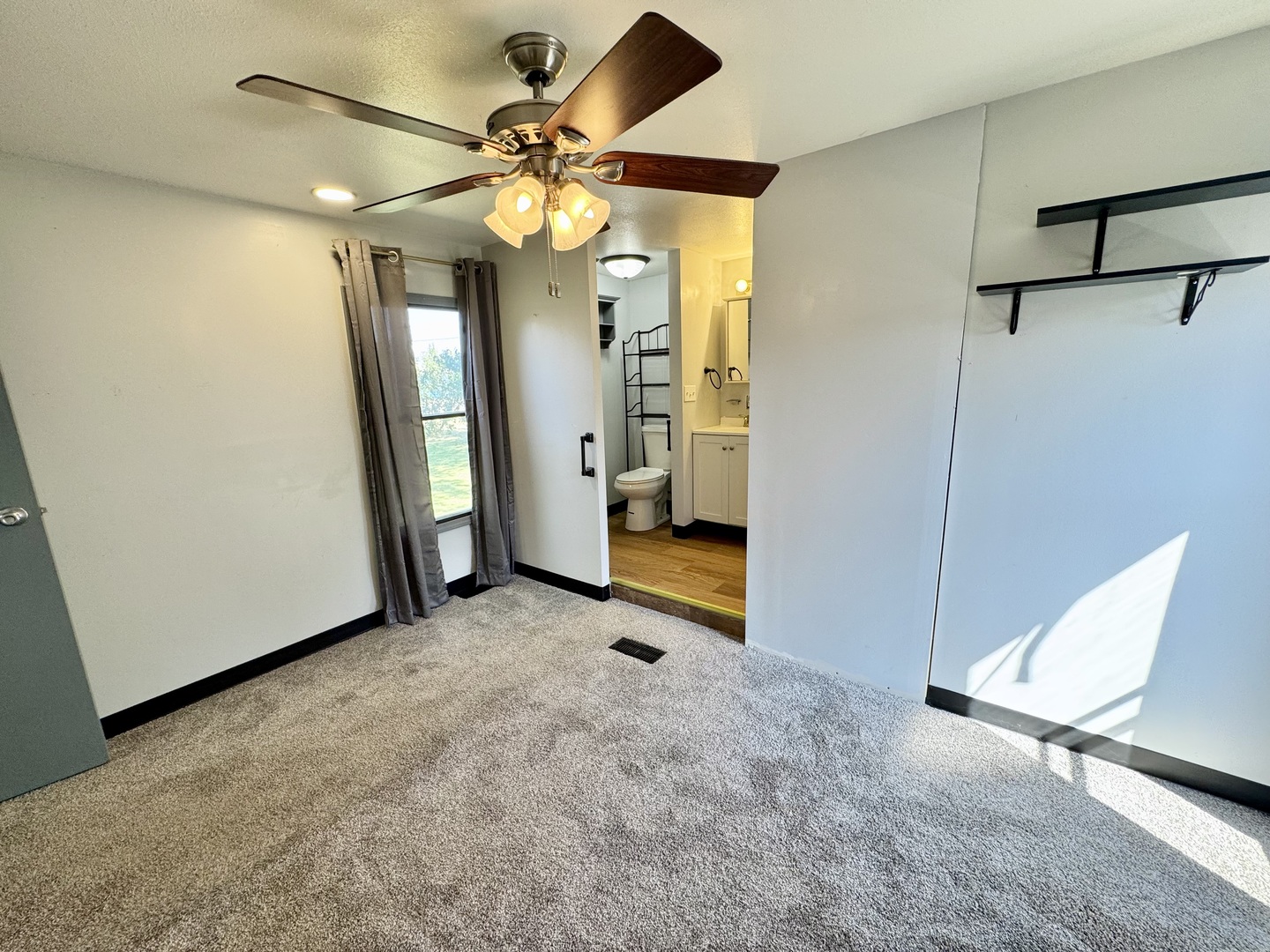 1340 13th Street, Bloomington, IL 61704