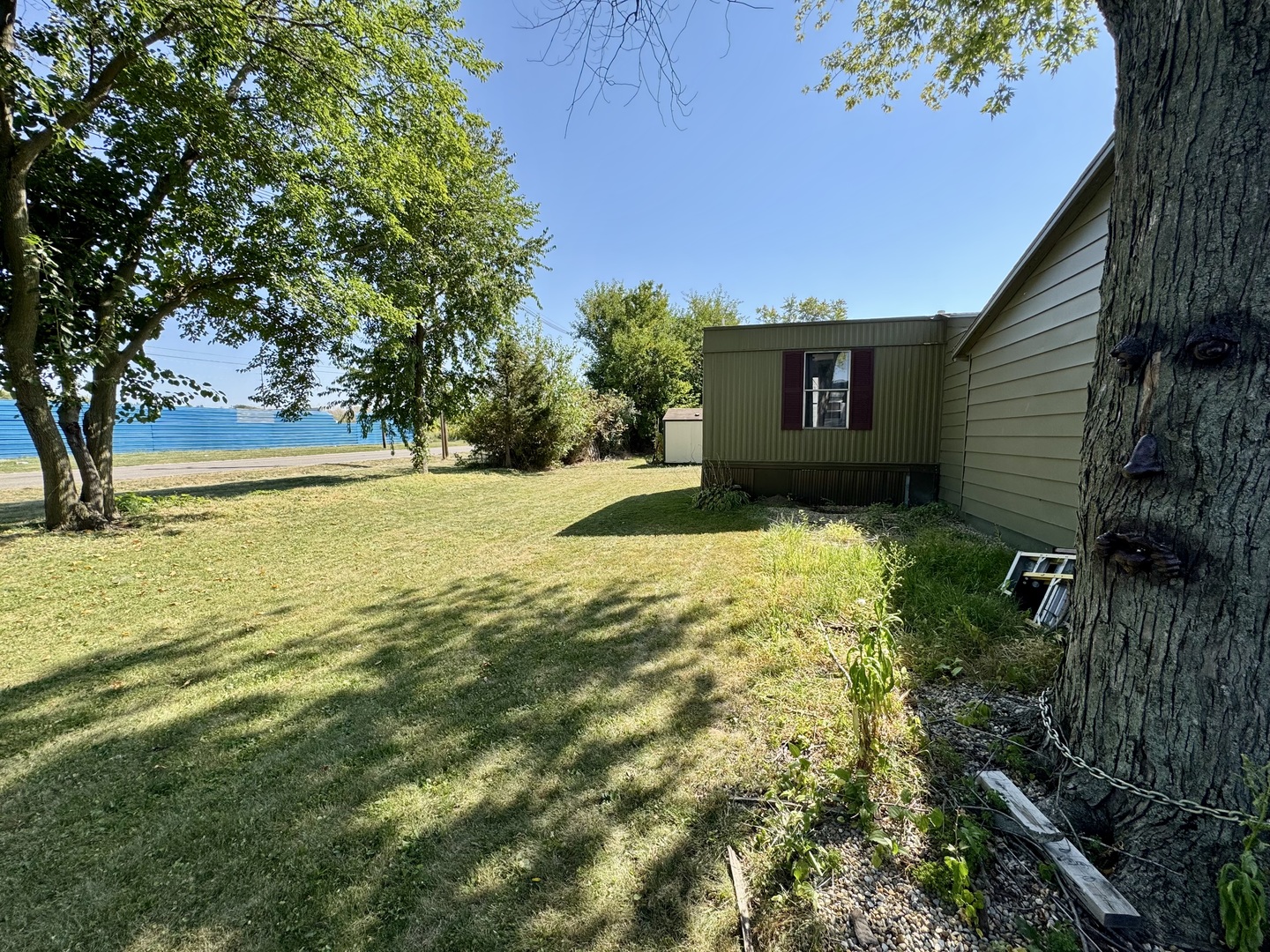 1340 13th Street, Bloomington, IL 61704