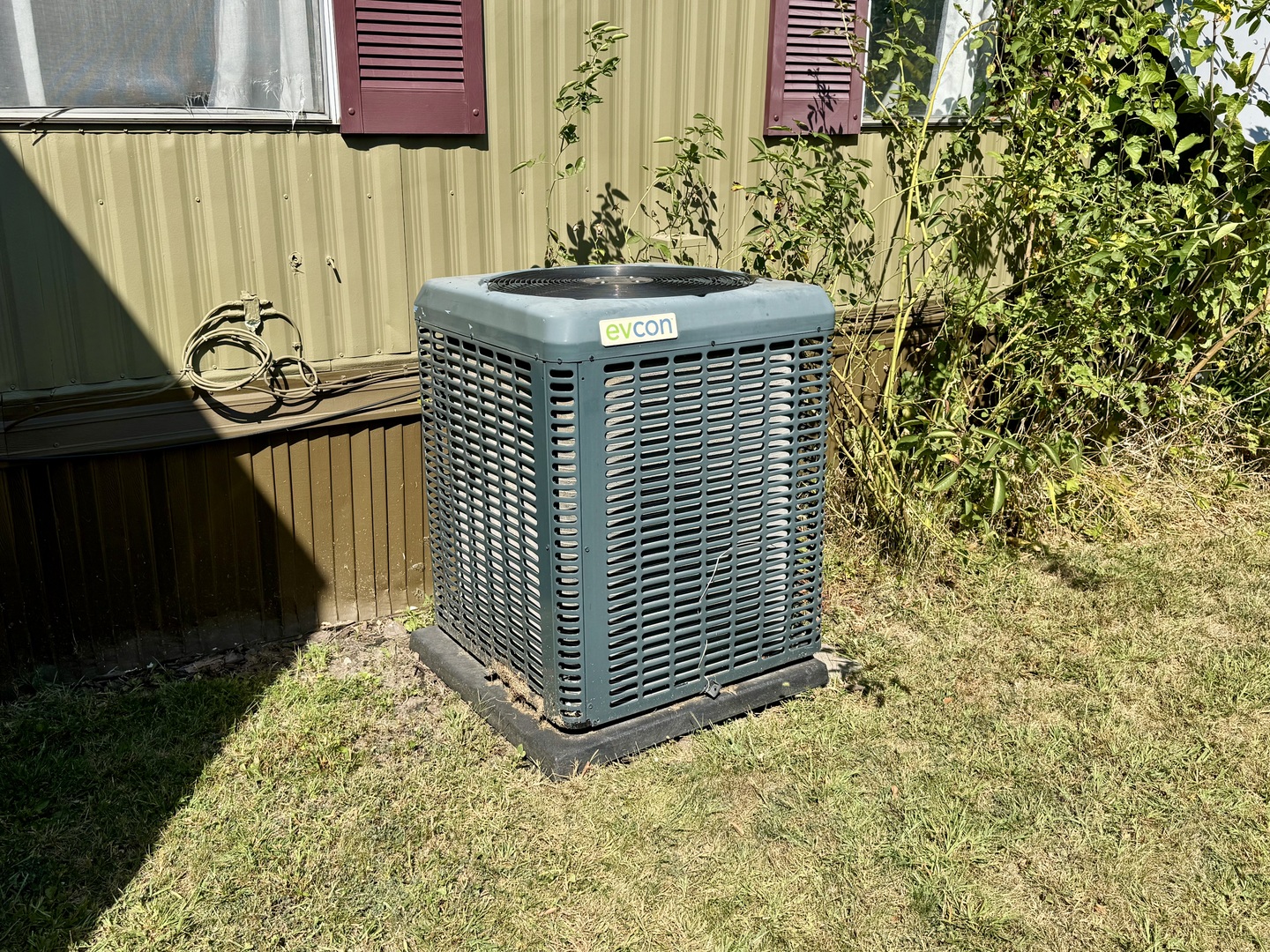 1340 13th Street, Bloomington, IL 61704