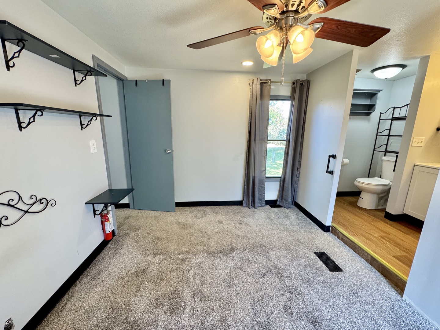 1340 13th Street, Bloomington, IL 61704