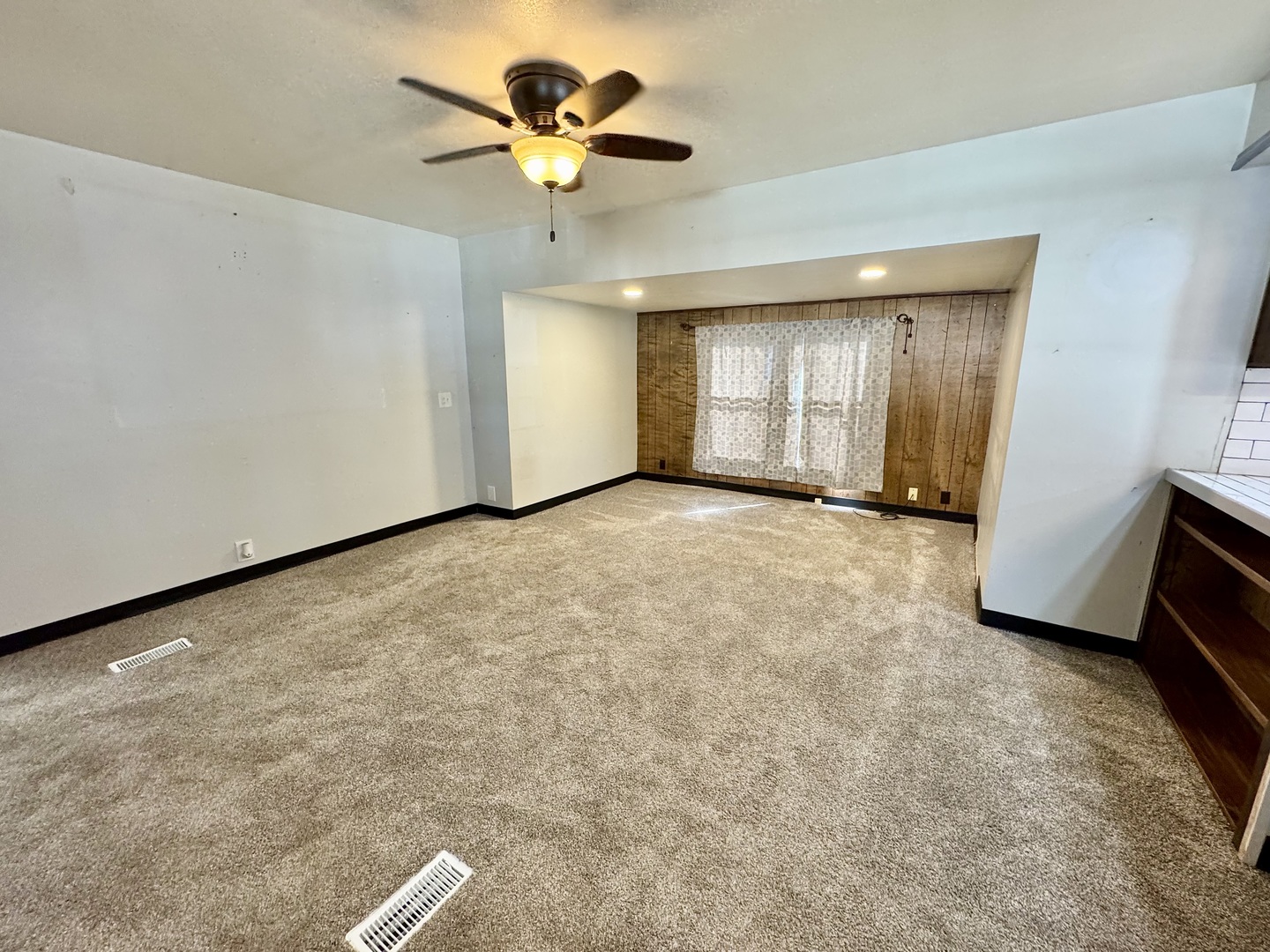 1340 13th Street, Bloomington, IL 61704