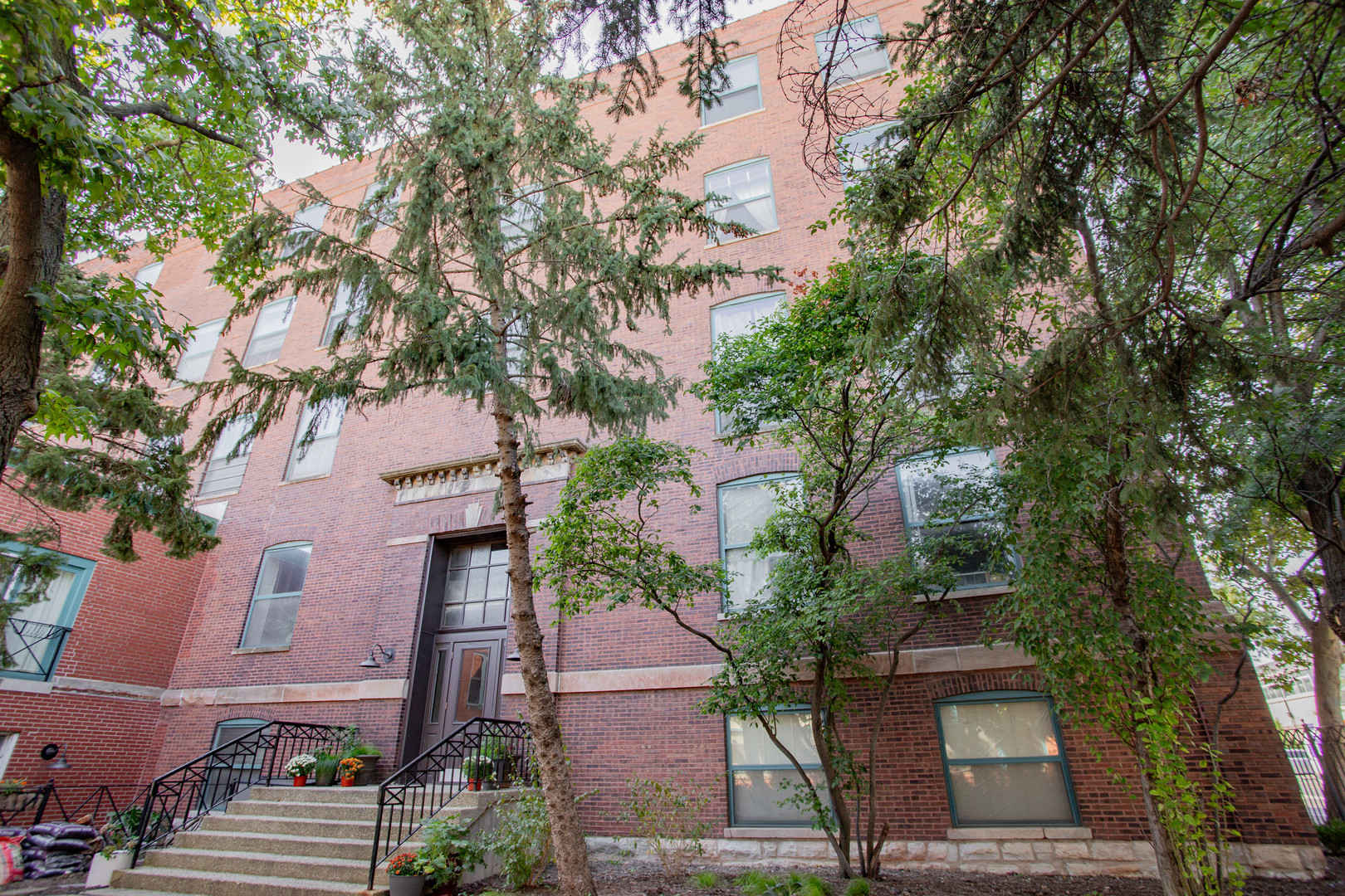 4745 N Ravenswood Avenue #210, Chicago, IL 60640