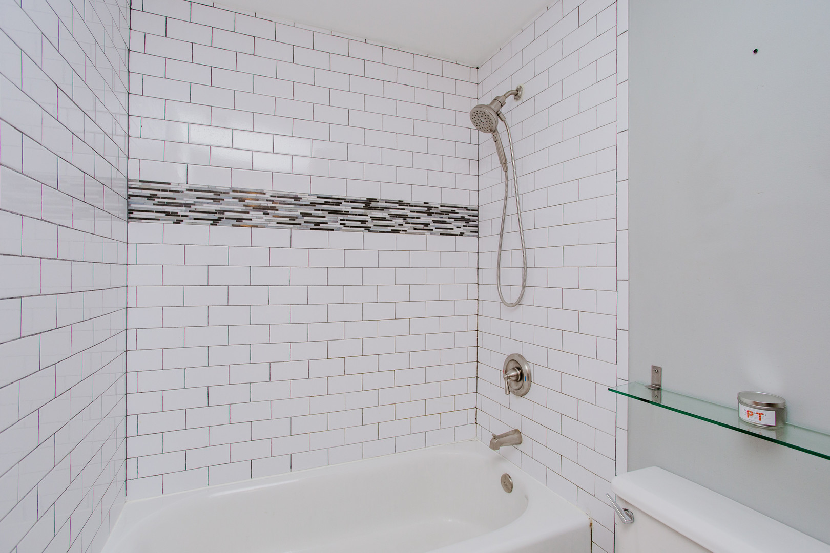 4745 N Ravenswood Avenue #210, Chicago, IL 60640