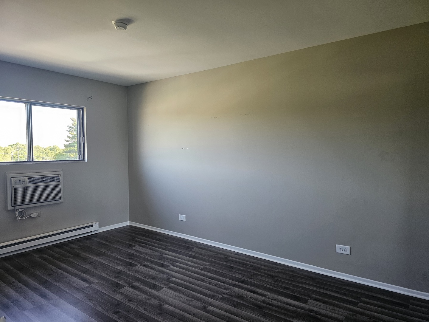 1160 Cedar Street #3A, Glendale Heights, IL 60139