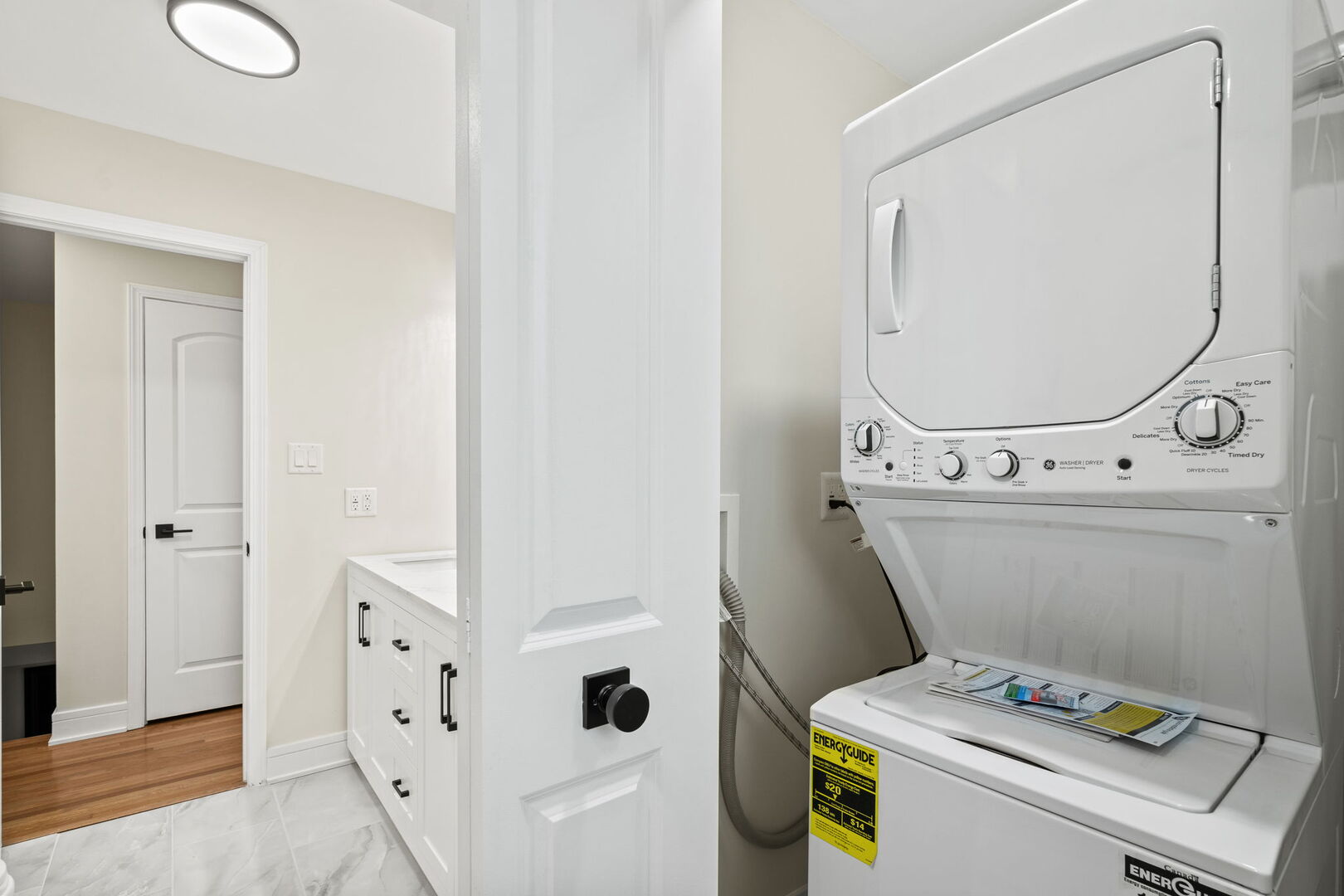 2024 E Wintergreen Avenue, Mount Prospect, IL 60056