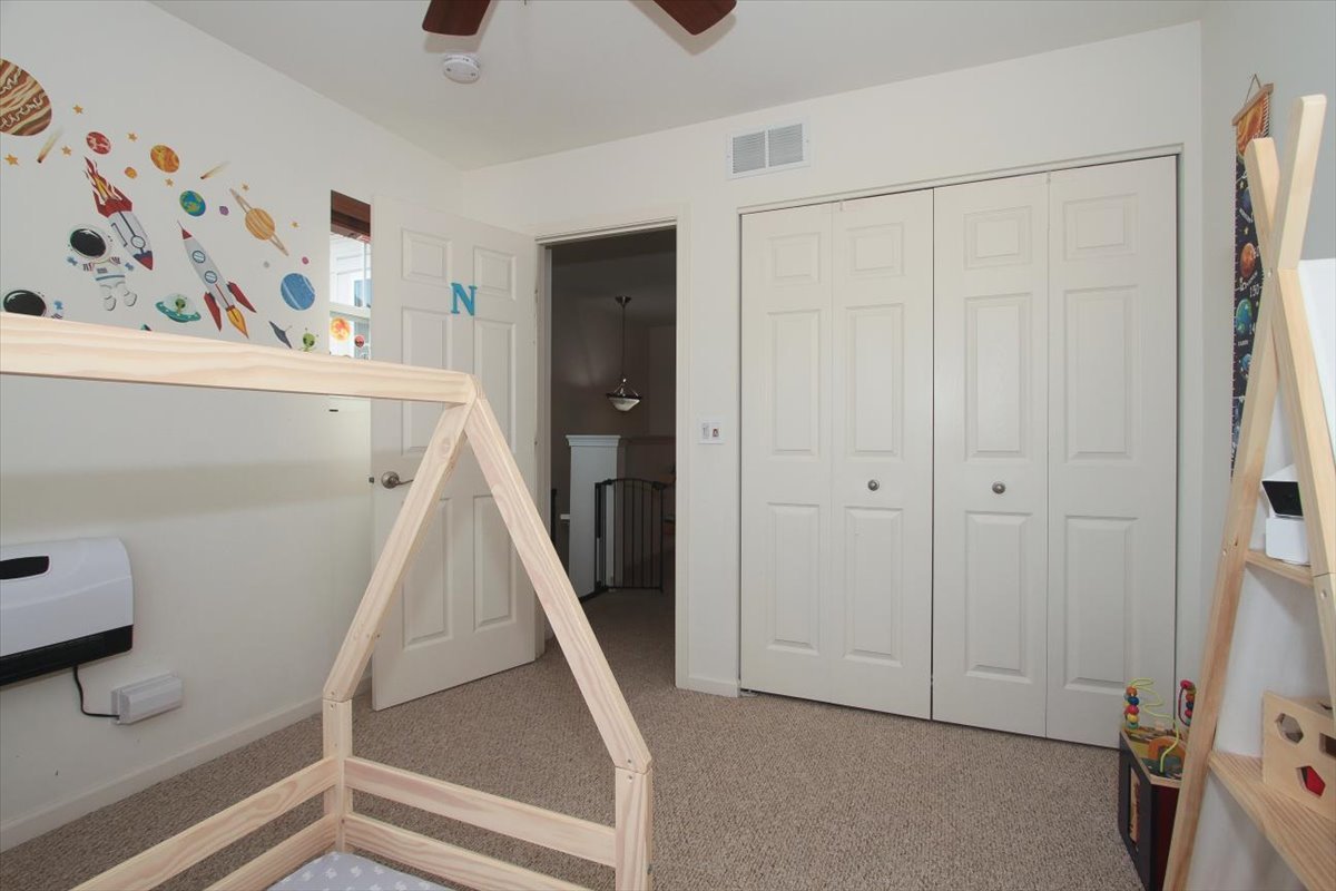 1488 YOSEMITE Circle, Crystal Lake, IL 60014