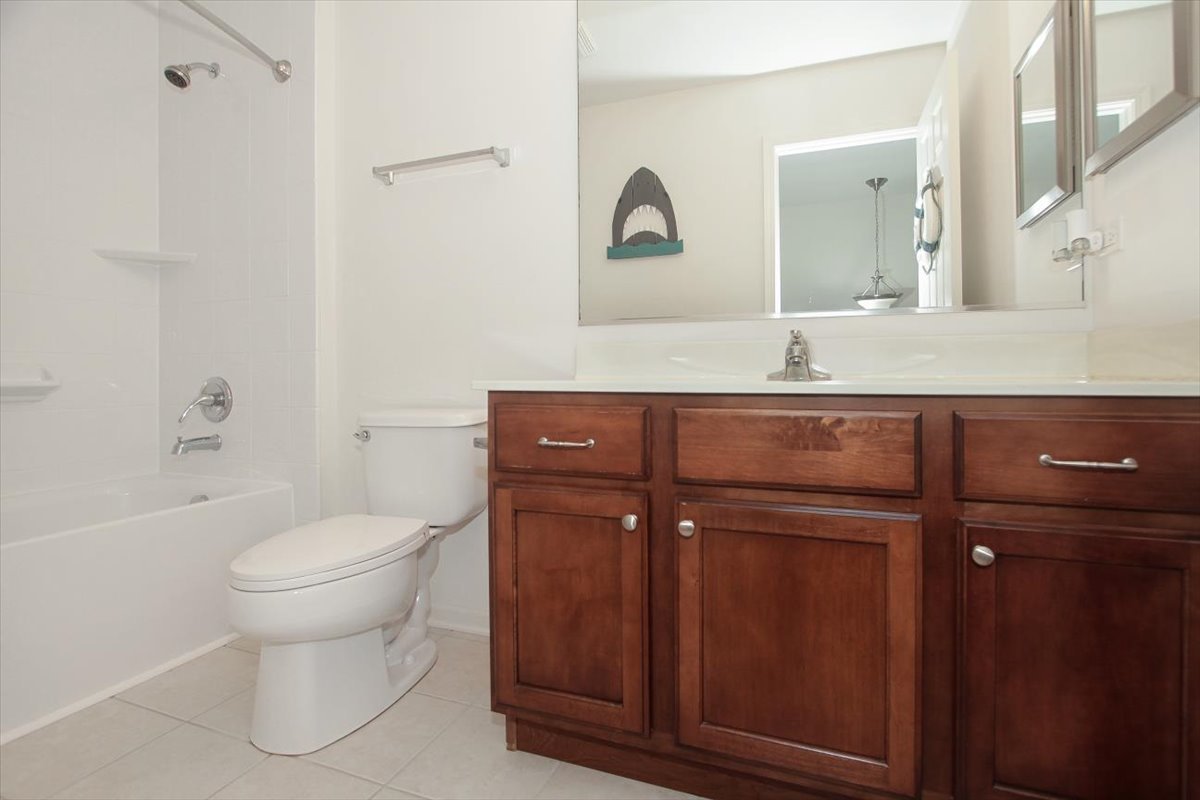 1488 YOSEMITE Circle, Crystal Lake, IL 60014